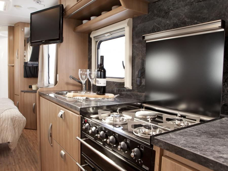 Интерьер Jayco Optimum 2012 года  (фото 2 из 6)